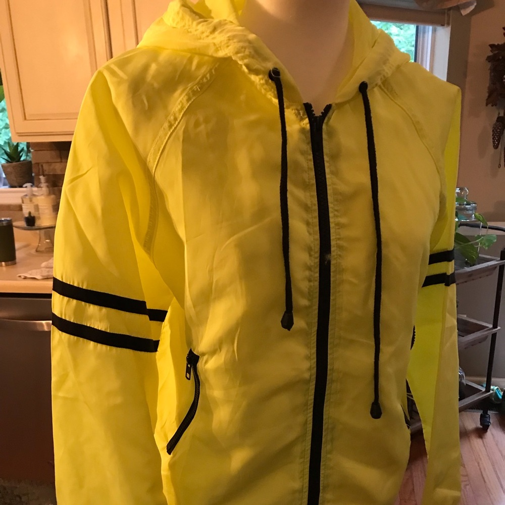 Trendy neon yellow jacket